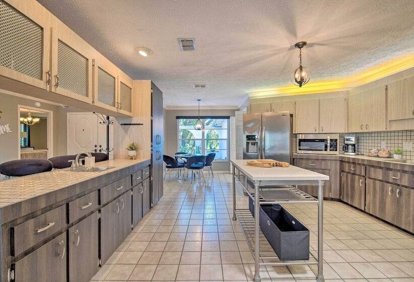 Spacious Citrus Hills Home W/ Pool & Game Room!