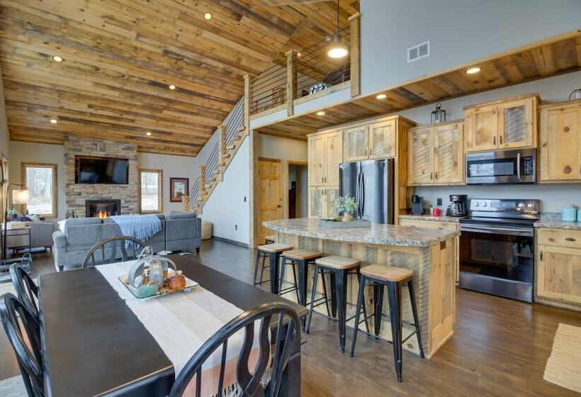 Modern Lakeside Chalet On Crow Wing Chain W/ Dock!
