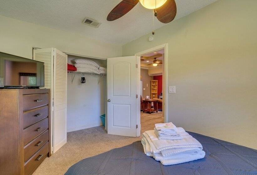 Ocklawaha Lake House W/ Private Hot Tub & Views!