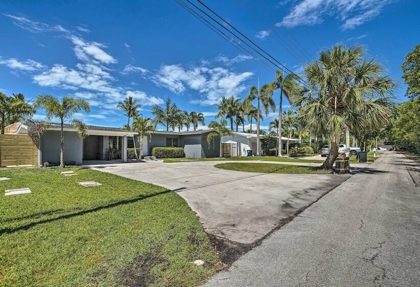 Palm City Canalfront Home W/ Boat Dock & Fire Pit!