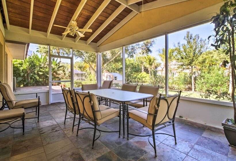Pet Friendly Home In Vero Beach, 1 Mi To Beach!