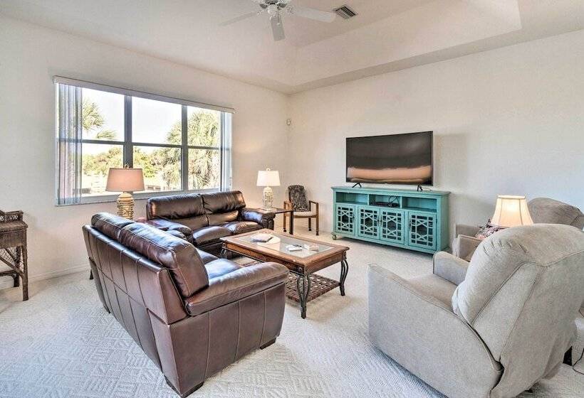 Port Charlotte Home On Canal W/ Lanai & Pool!