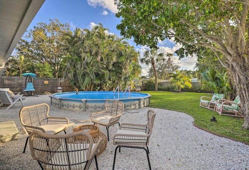 Reddington Beach Oasis W/ Pool, Walk To Ocean!