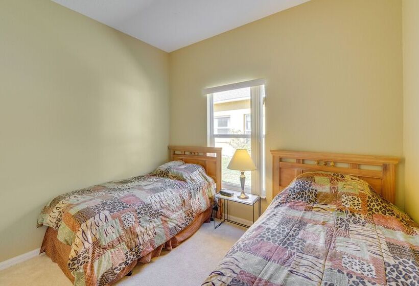 Lake View Escape W/ Lanai In Kissimmee!