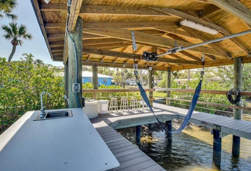 Riverfront Port Orange Home W/ Dock & Slip!