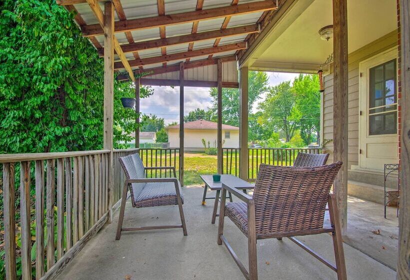 Sedalia Retreat W/ Spacious Yard & Fire Pit!