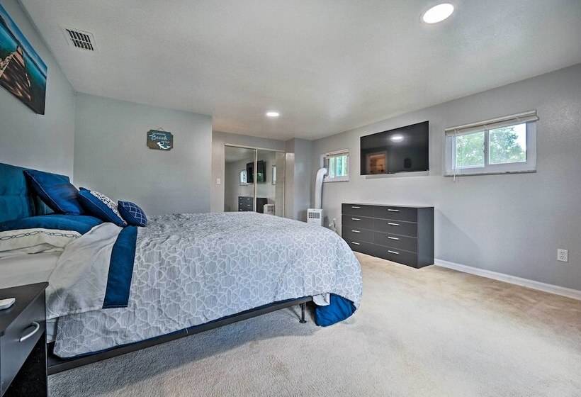 Spacious Brandon Home W/ Private Outdoor Pool