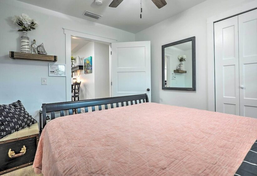 St Augustine Home < 1 Mi To Historic District