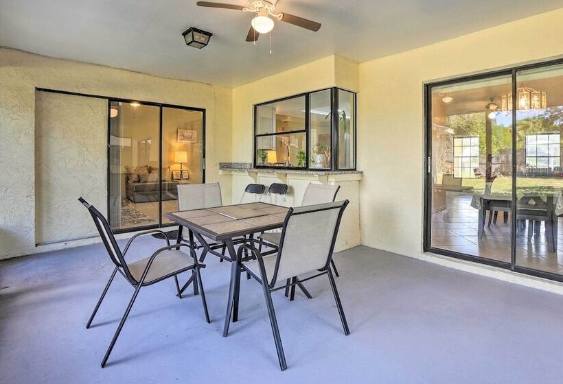 Stunning Retreat ~ 3 Miles To Pier!