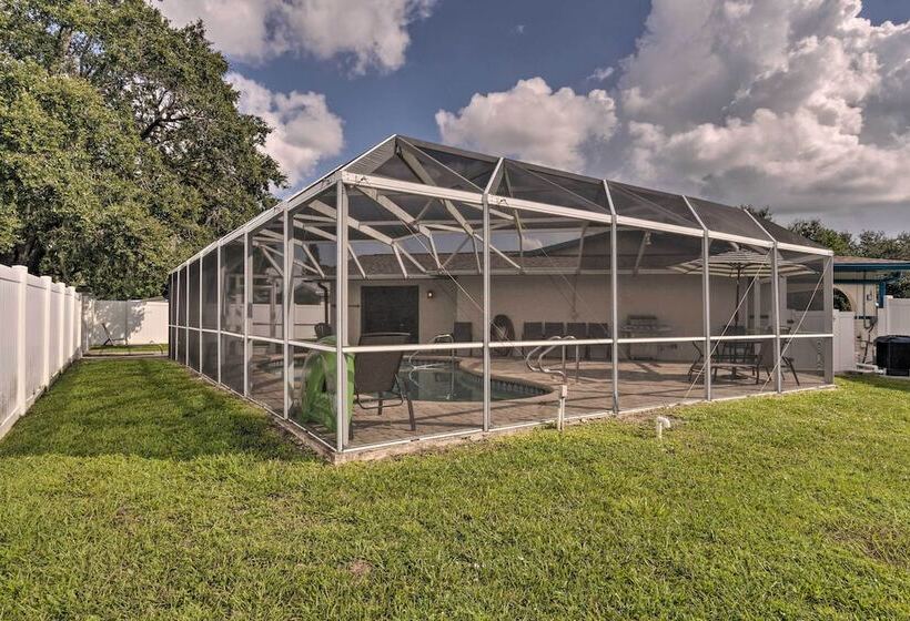 Sunny Port Charlotte Family Retreat: 3 Mi To Beach