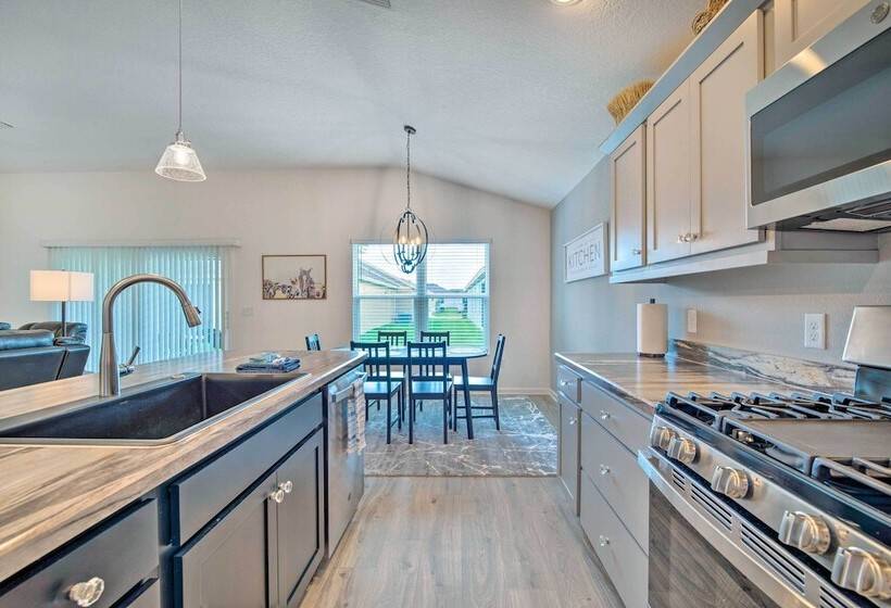 Home W/ Lanai & Golf Cart In The Villages