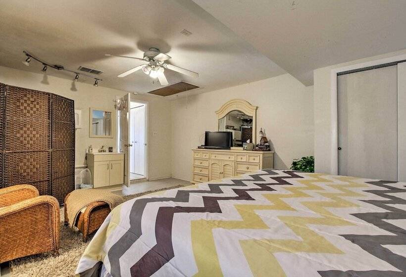 Waterfront Hernando Beach Home W/ Dock+kayaks