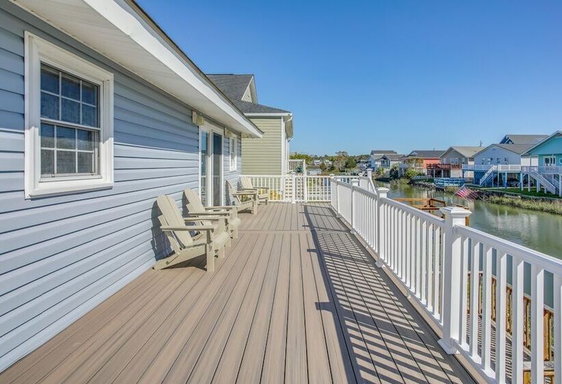 Waterfront Home W/ Deck In North Myrtle Beach!
