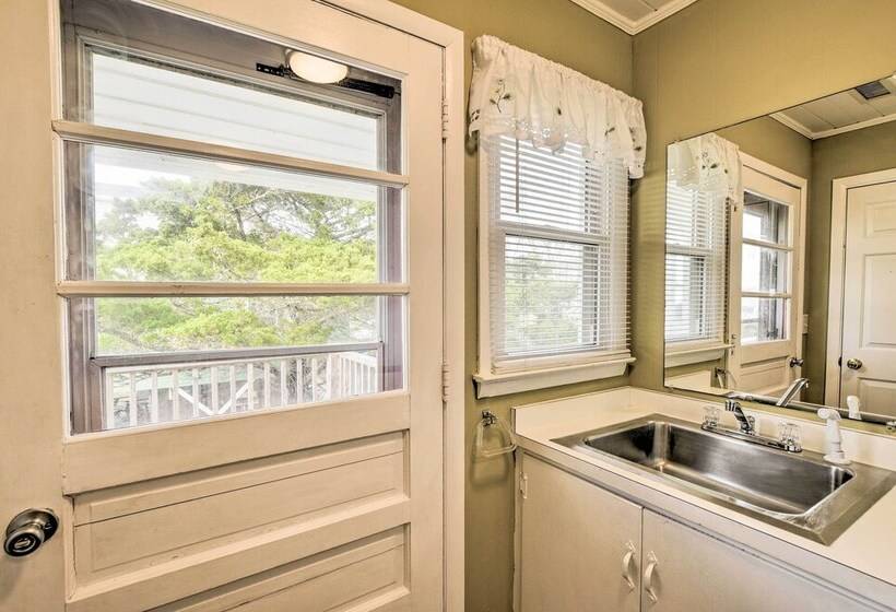 Holden Beach Family Abode   Steps To Ocean!