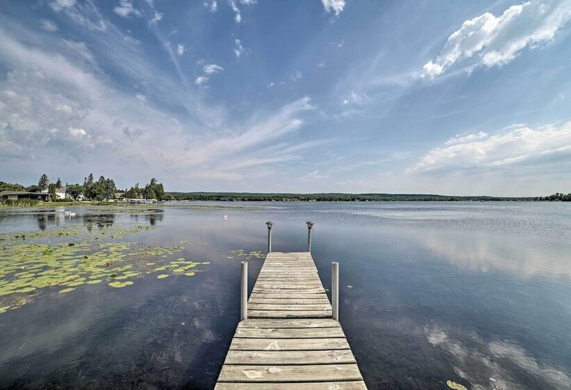7 Mi To Nubs Nob: Lakefront Abode W/ Fire Pit!