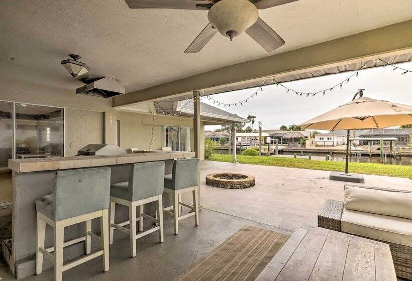 Apollo Beach Waterfront Retreat W/ Boat Dock!