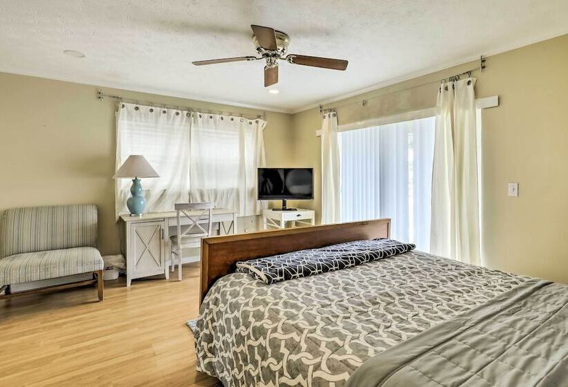 Apollo Beach Waterfront Retreat W/ Boat Dock!