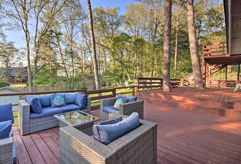 Beaver Lake Home ~ 8 Mi To Downtown Rogers!