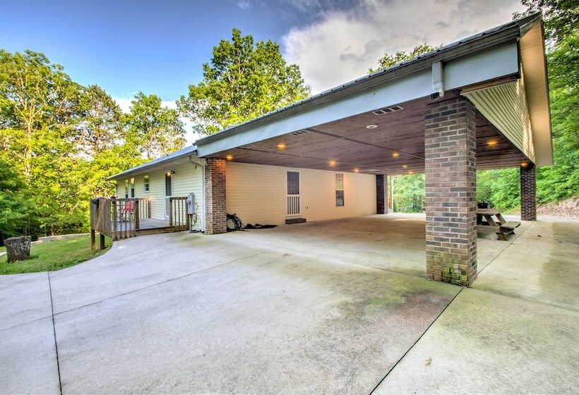 Cedar Mountain House On 12 Acres   Near Trails!