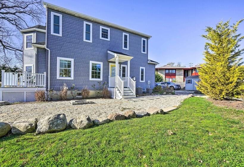 Charming Spring Lake Retreat, 1 Mi To Beach!