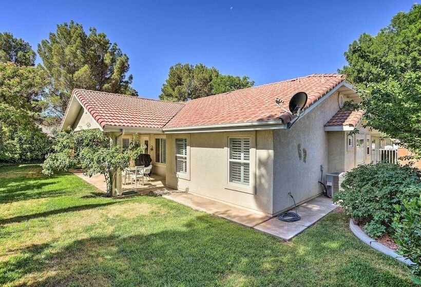 Charming Utah Abode W/ Patio, Grill & Yard!