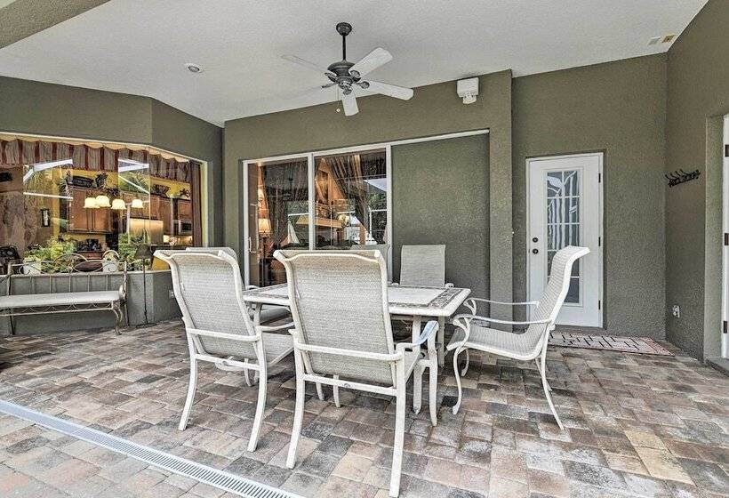 Elegant Valrico Home ~ 15 Mi To Downtown Tampa!