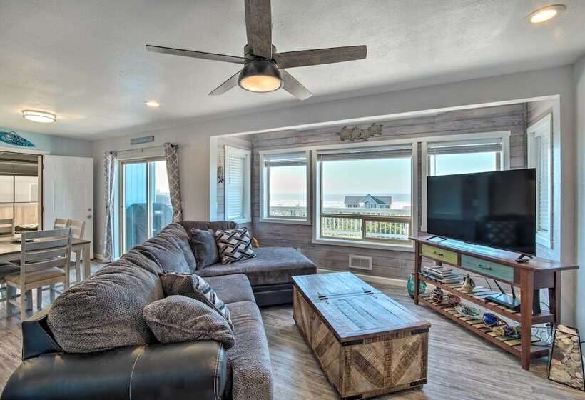 Gold Beach Home W/ Hot Tub, 1/4 Mi To Beach!