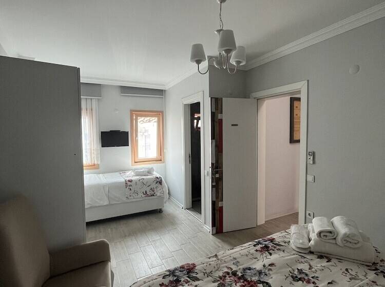هتل Ada Evi̇ Mu