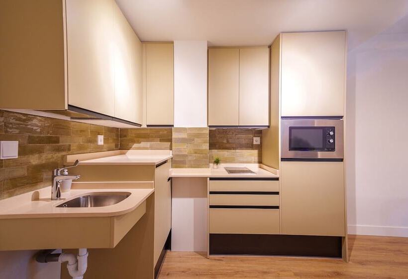 هتل Spirit Apartamentos Valladolid Centro