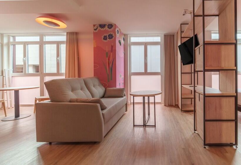 هتل Spirit Apartamentos Valladolid Centro