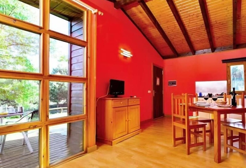 בית מלון כפרי Camping Urbión