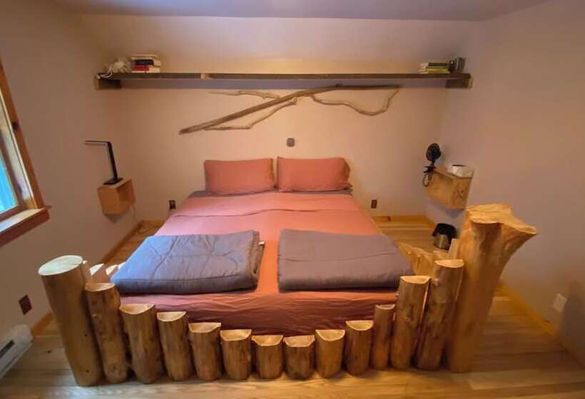 Отель Llama House Adk