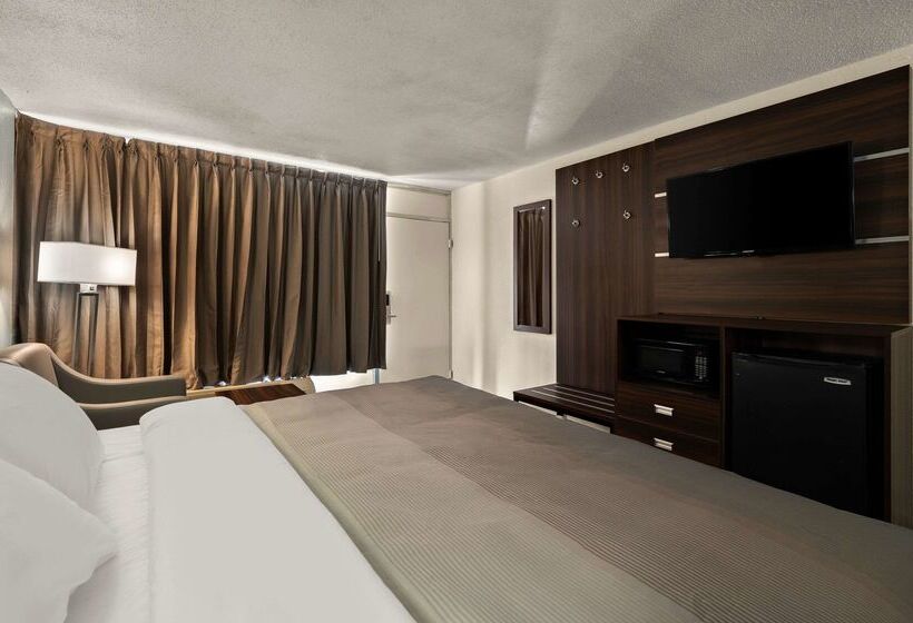 فندق Quality Inn