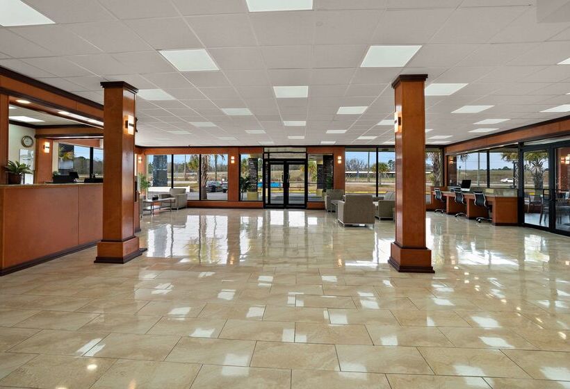 فندق Quality Inn
