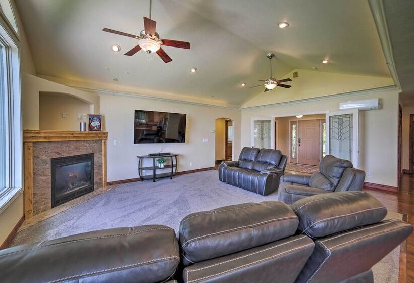Idyllic Idaho Falls Retreat W/ River Views!