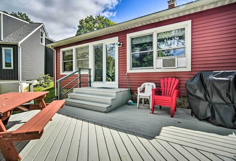 Lakefront Burton Home W/ Deck, Grill + Views!