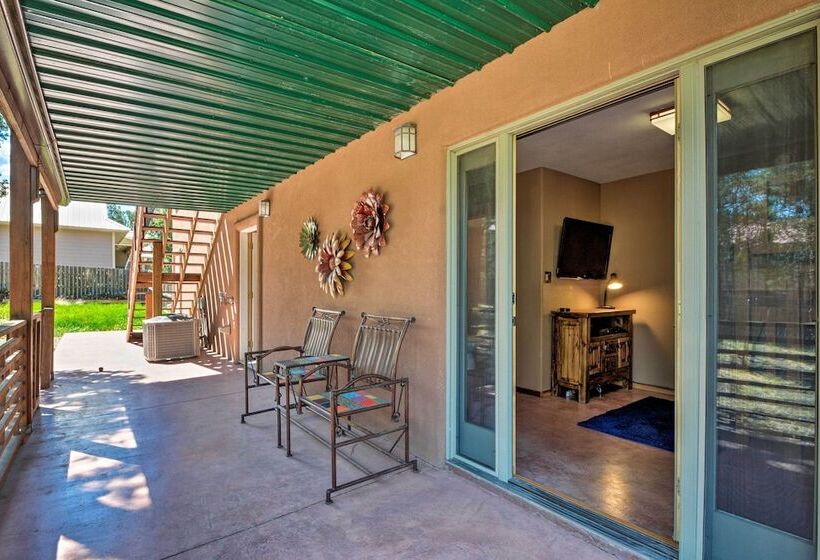 Large Ruidoso Home W/ Stunning Views & Hot Tub!