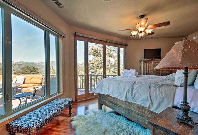 Large Ruidoso Home W/ Stunning Views & Hot Tub!