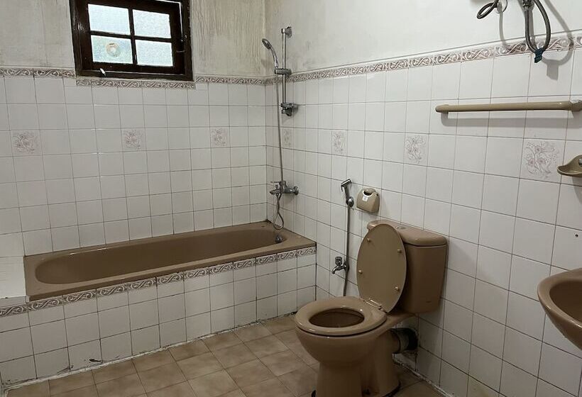 Пансион The Green Savanna Holiday Bungalow