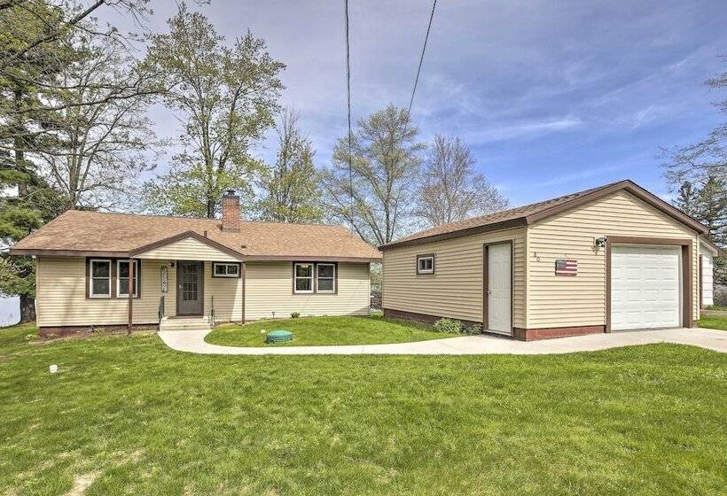 Big Fish Bay Hideaway Rice Lake Home W/ Dock!