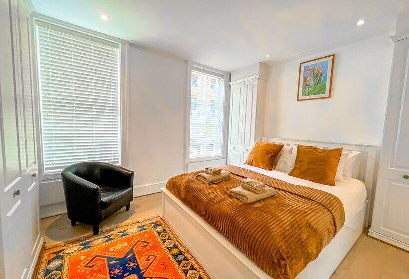 اقامتگاه Beautiful & Historic Victoria 3brs Retreat With Ac
