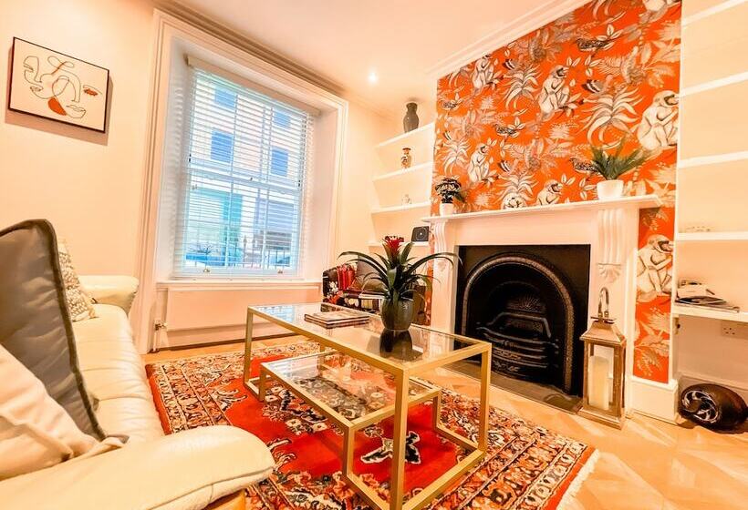 اقامتگاه Beautiful & Historic Victoria 3brs Retreat With Ac