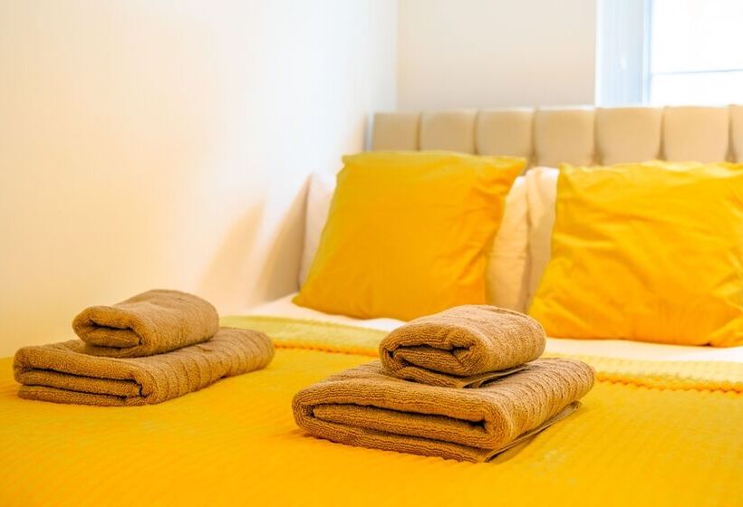 اقامتگاه Beautiful & Historic Victoria 3brs Retreat With Ac