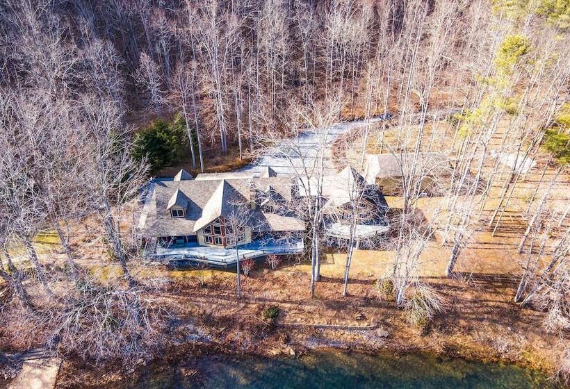 Serenity On The River  Luxe Lewisburg Cabin!