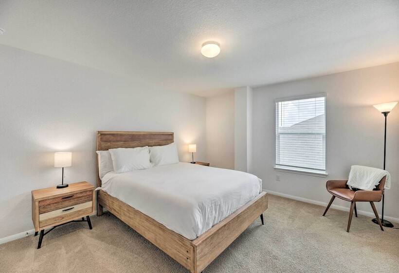 Austin Home ~ 12 Mi To Downtown!