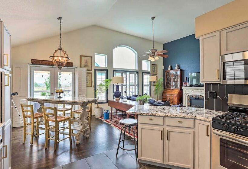 Scenic Home W/ Furnished Deck ~ 14 Mi To Denver