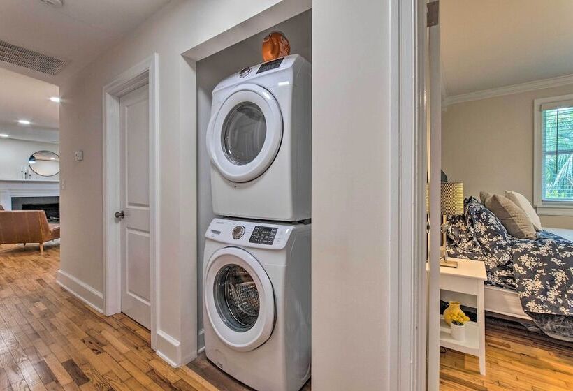 Stylish Wilmington Home, 2 Mi To Riverwalk!