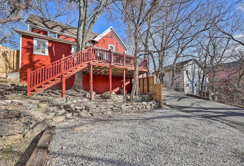 Walk To Dtwn: Historic Home In Eureka Springs