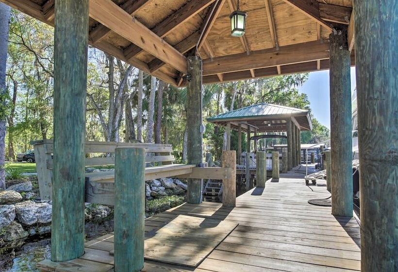 Waterfront Astor Studio Cabin W/ Private Boat Dock