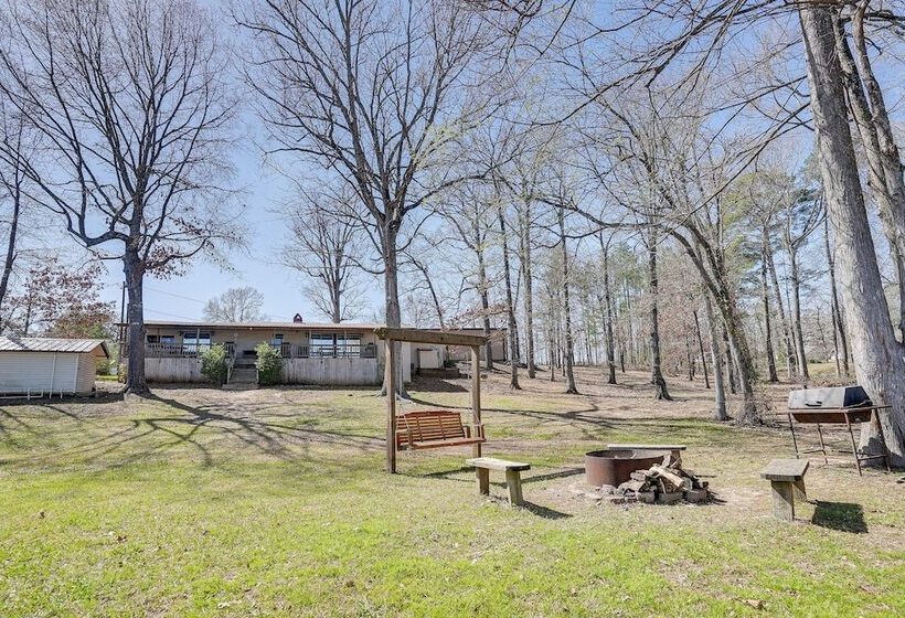 Waterfront Louisiana Home W/ Private Boat Launch!